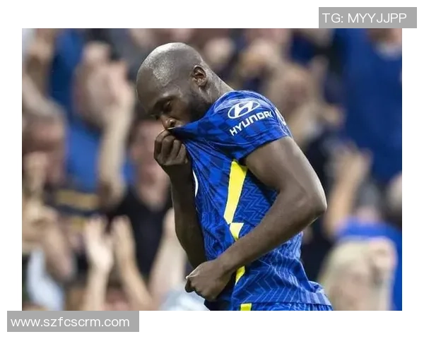 反骨足球明星的传奇人生与不羁风采揭秘